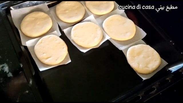 في 5 دقائق حضري دونات المقلاة السريع | أسهل طريقة لتحضير الدونات بالمربى في البيت смотреть онлайн