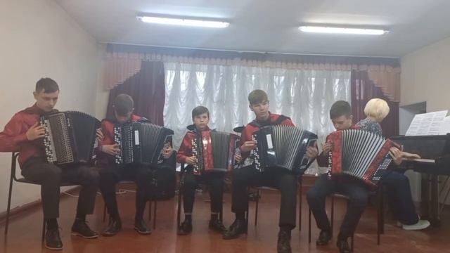 Ансамбль баяністів «Акорд» (старші класи) смотреть онлайн