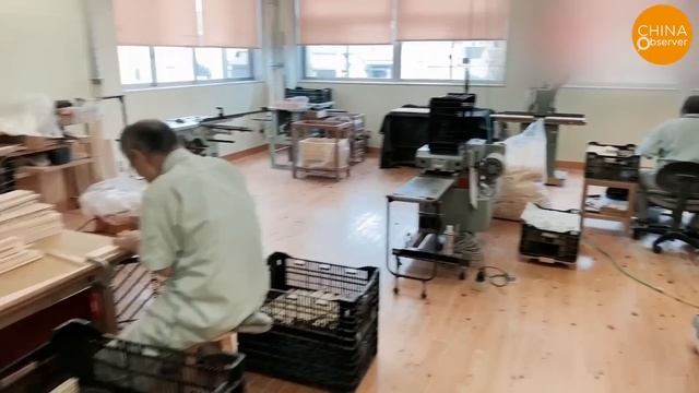 Chinese Youth in Tears, Must Work 60 Years for Pension Eligibility, Pension System Goes Bankrupt смотреть онлайн