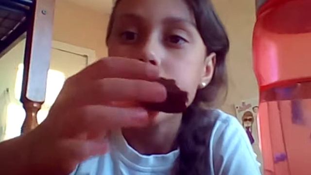 Челендж попробуй не запивать водой