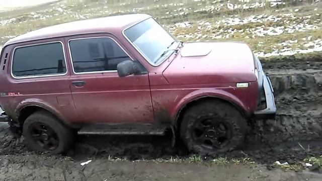 Нива по грязи смотреть онлайн