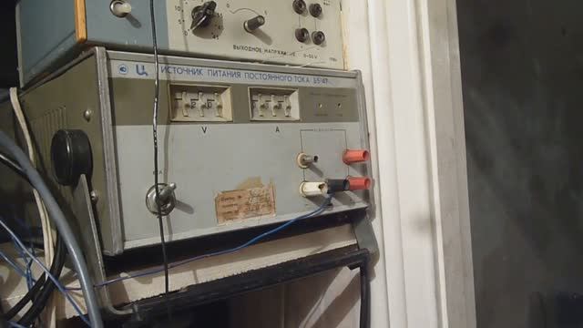 Размыкание индуктивной нагрузки. Ч.1. Искрогашение. Защита от выброса напряжения. смотреть онлайн