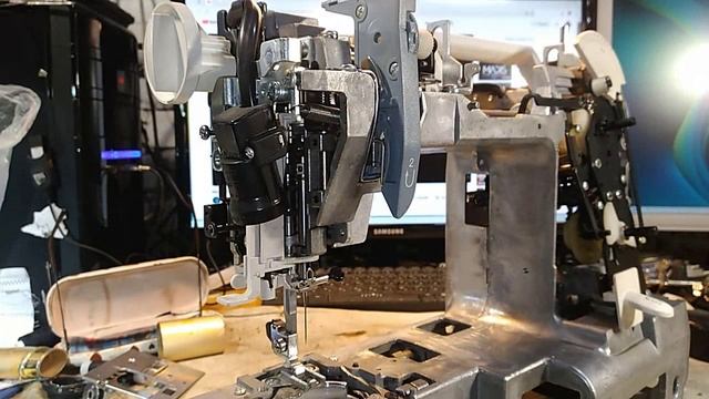 Janome 525S смотреть онлайн