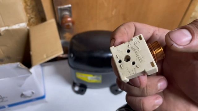 Почему нельзя ставить реле от другого компрессора, холодильный шкаф поимьер не холодит смотреть онлайн