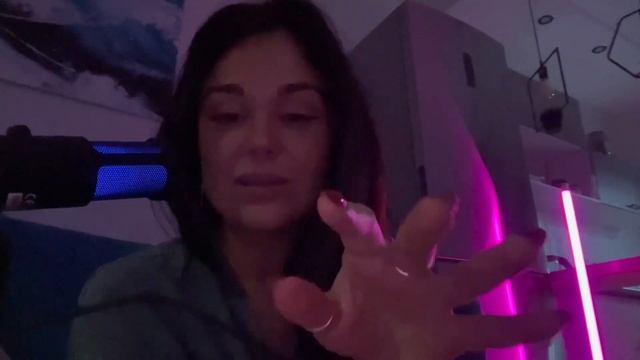 Привет 🫶 смотреть онлайн