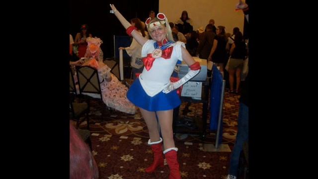 HOTT SAILOR MOON CHICKS!!!!! смотреть онлайн