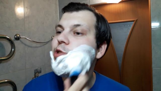 Бритье. Italian Barber Amici, Above The Tie R1, Astra Stainless, Omega 10099 смотреть онлайн