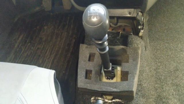 Сборка центральной части торпеды на Фиат Альбеа смотреть онлайн