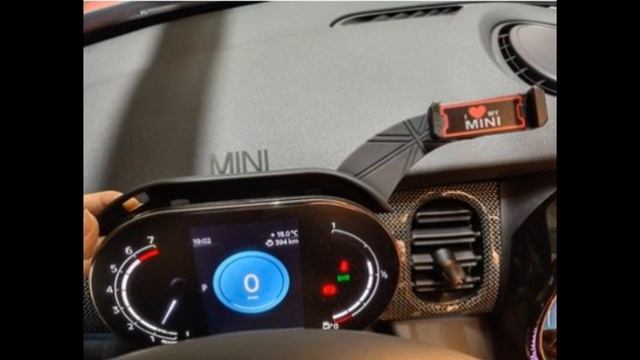 MINI | How To DIGITAL dashboard CLUSTER mobile PHONE holder INSTALL? смотреть онлайн