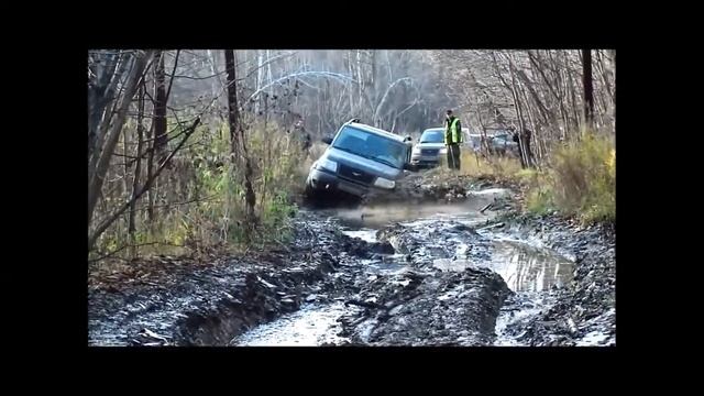 УАЗ-Патриот. Покатушки по грязи смотреть онлайн
