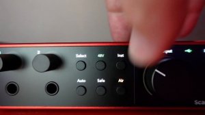 Focusrite Scarlett 2i2 4th Generation VS Arturia Minifuse 2