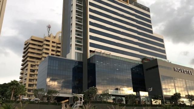 Novotel Marina Sriracha & Koh Si Chang Hotel смотреть онлайн