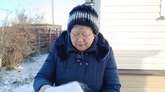 Скидки на пуховые вещи... 89921452392 ватсап смотреть онлайн