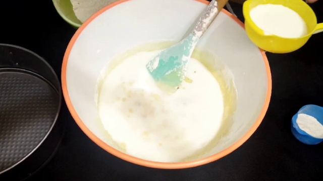 Almond milk cake || Bakery style Almond cake || Teatime cake смотреть онлайн