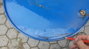 Как лучше вырезать крышку металлической бочки