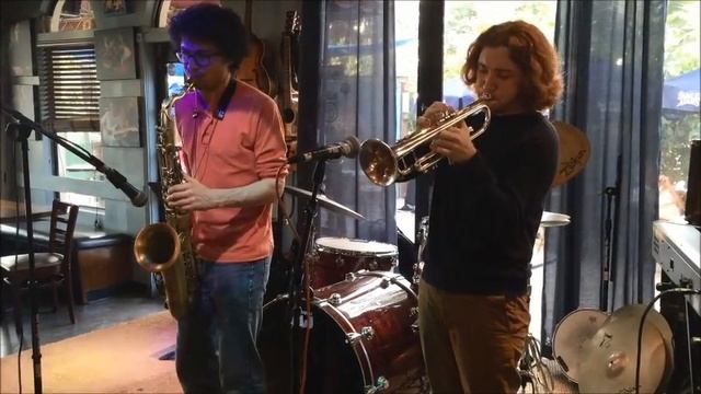 SUNDAY JAZZ JAM @ Double Roads Tavern, Jupiter, FL (5-15-16) смотреть онлайн