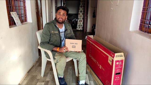 Unboxing - LG SMART TV 43LM57 & TATA SKY HD 🔥 смотреть онлайн