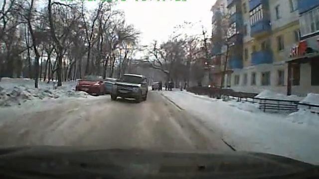 Не хотят уступать. смотреть онлайн