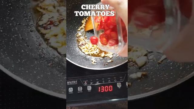 SPAGETTI AL POMODORO|| Garlic Cherry Tomato Spagetti смотреть онлайн