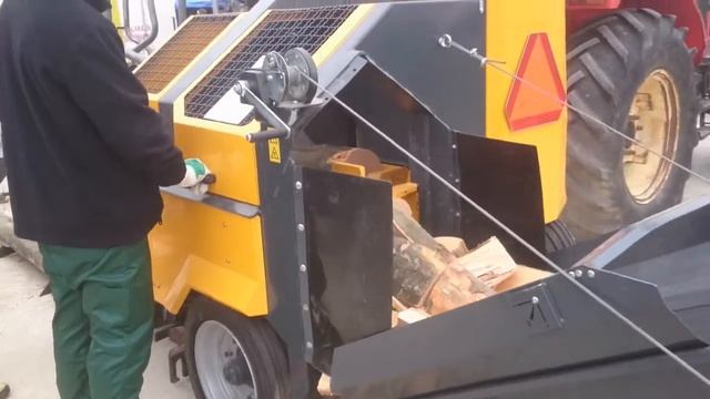 Automata fahdaraboló Uniforest Titan 40/20 Agrosat смотреть онлайн