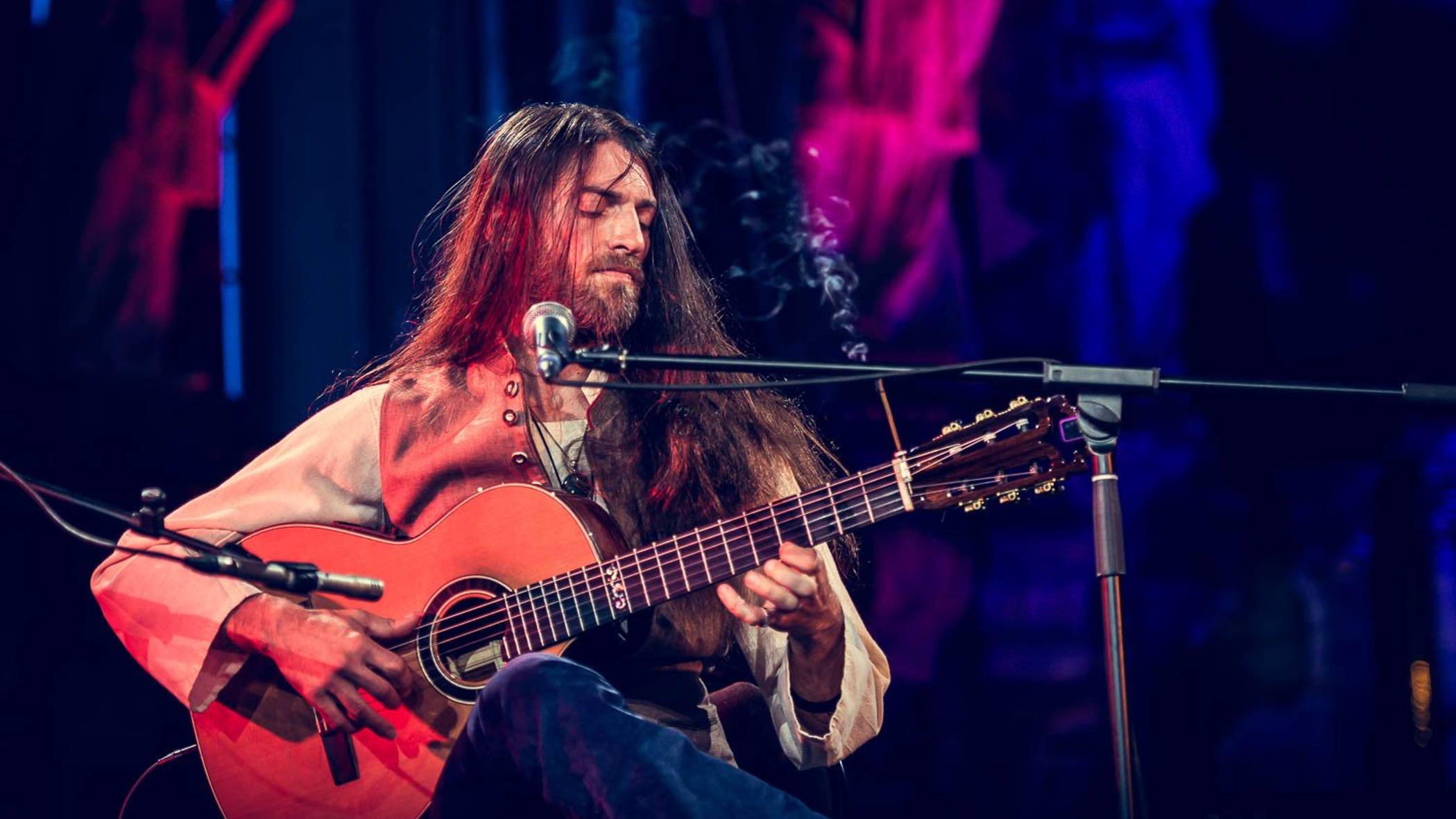 эⲥⲧⲁⲥ ⲧⲟⲏⲏⲉ ⲃ ⲥⲧⲣⲁⲏⲉ ⲙⲉⳡⲧⲁⲧⲉⲗⲉύ смотреть онлайн