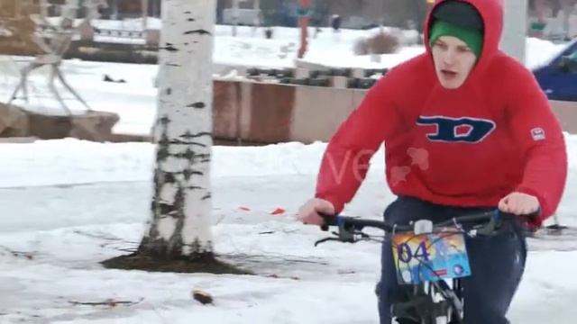 Winter Mountain Bike Race at Hyperborea Snow Fest in Petrozavodsk, Russia смотреть онлайн