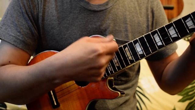 OUTLET/K-WAVE 2031CS LP STYLE UKE＆2021BS TL STYLE UKE@ukuleleshoptantan смотреть онлайн
