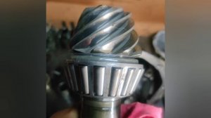 Замена подшипников, сальников переднего редуктора Mitsubishi Pajero 2