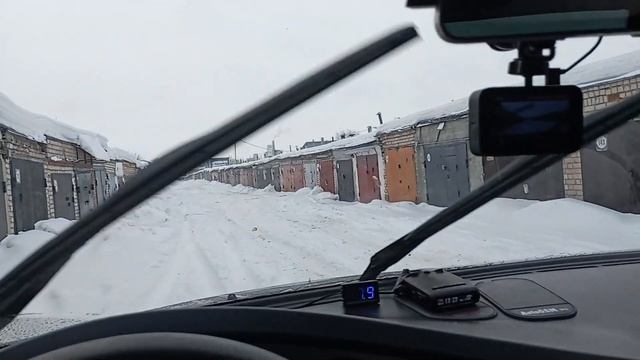 Работа гибридных щёток Goodyear смотреть онлайн