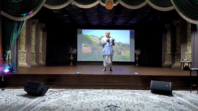 01/11/2024 Творческий вечер. Е.М. Чайтанья Чандра Чаран прабху. Вриндаван Парк смотреть онлайн