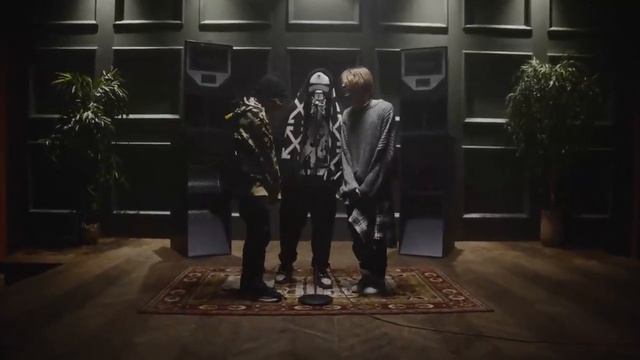 песня толпы кричат