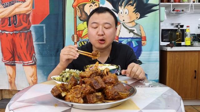 30斤牛排，阿强做红烧牛排，炖的软烂入味，大口吃肉真过瘾【cram阿强】