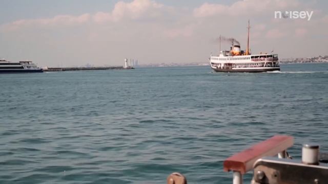 Omar Souleyman - 'Es-Samra' (Official Video)