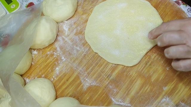 Как приготовить булочки к чаю в домашних условиях. Интересный способ формирования