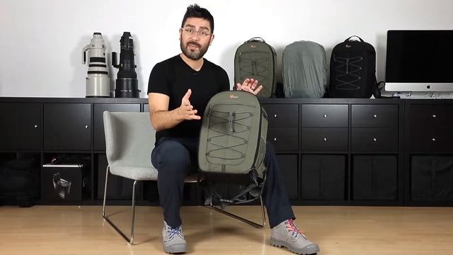 Try This Simple and Classic Camera Bag смотреть онлайн