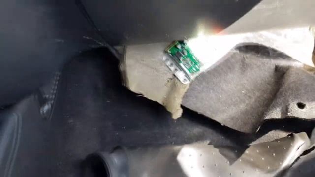 Лада Гранта нет связи с ЭБУ М74 CAN ремонт блока ремонт автомобиля