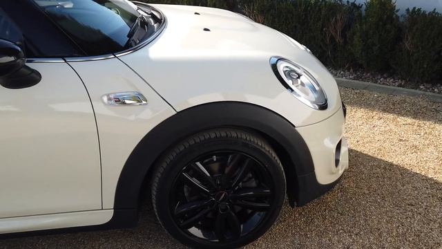 Mini Cooper S offered by Norman Motors, Dorset смотреть онлайн