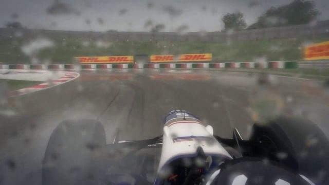 F1 2013 - 1996 Williams FW18 - Damon Hill @ Suzuka /rain/ смотреть онлайн