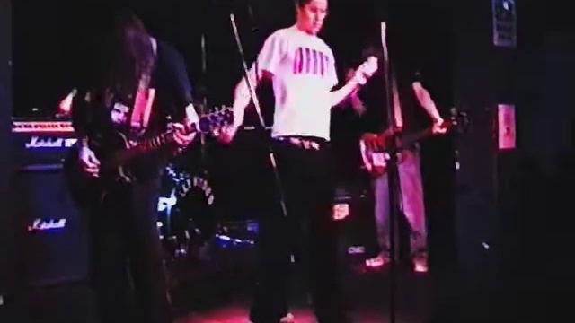 BUM CITY THRASHERS - Live @ The Cat & Fiddle (Balmain, Sydney AUS) Circa 2004 смотреть онлайн
