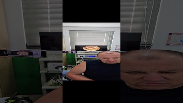 Чистка ушей в больнице Вьетнама смотреть онлайн