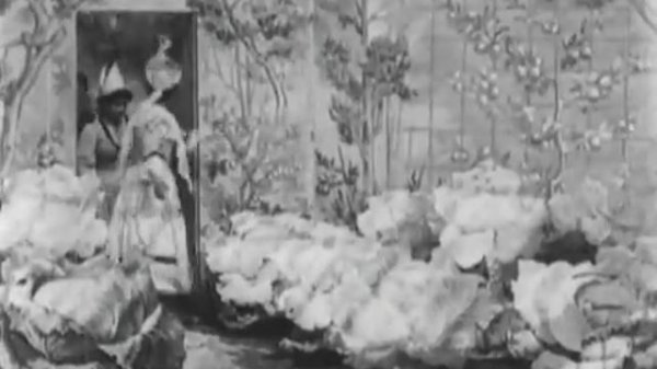 Первоклассная акушерка / Sage-femme de première classe 1902