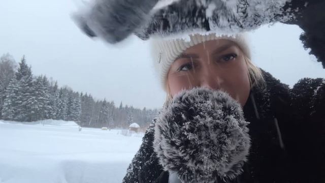 ВЛОГ•АСМР прогулка в зимнем лесу / шепот и триггеры/зимняя атмосфера ❄️ смотреть онлайн