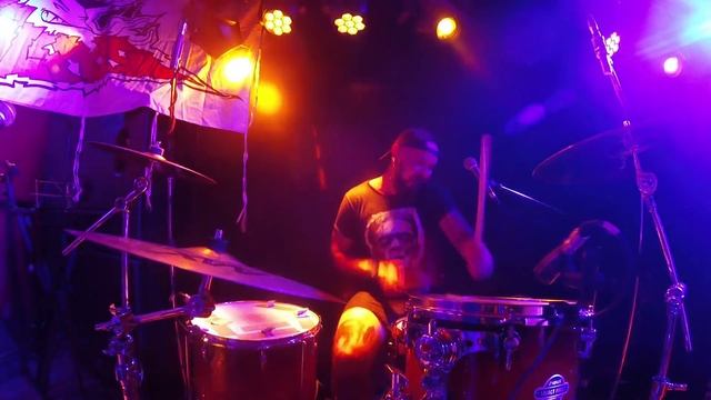 The Squidbillys - Back To You смотреть онлайн