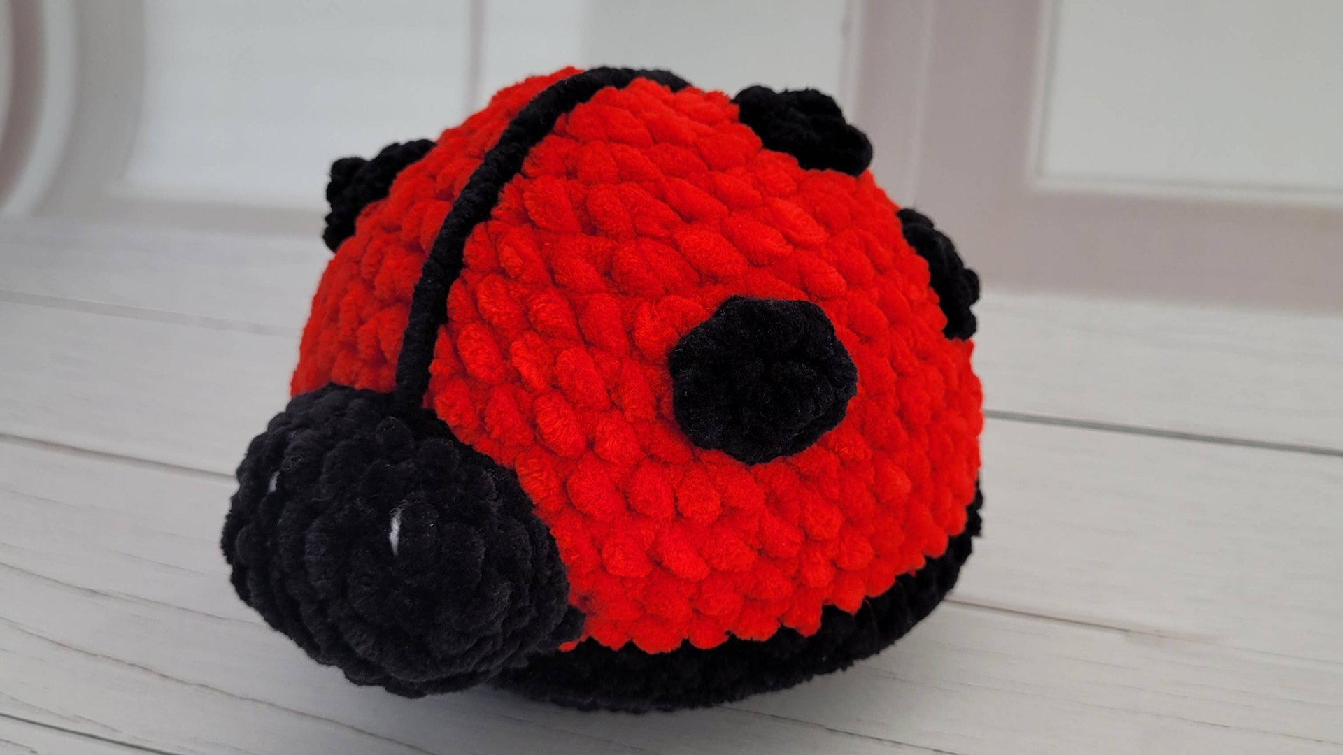 Мастер-класс Божья коровка амигуруми. Подробный МК по вязанию для начинающих смотреть онлайн