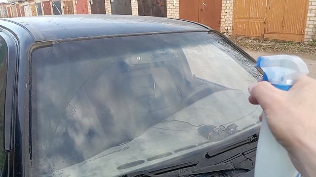 Работа летних дворников.Вид снаружи. смотреть онлайн