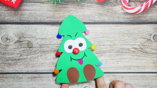 Новогодняя Ёлочка из Бумаги Своими Руками / DIY Paper Сhristmas Tree смотреть онлайн