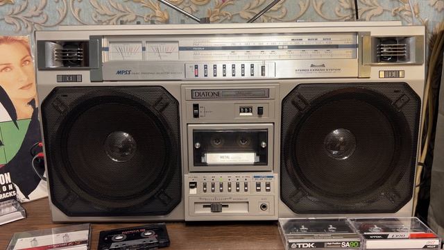 Diatone JR-711. Высшая серия магнитол и высший сложности ремонт. Пишем Ace of Base c LP смотреть онлайн