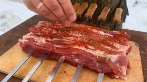 ШАШЛЫК НАПОЛЕОН на МАНГАЛЕ. Сочный шашлык. ХИТ сезона 2021. ENG SUB