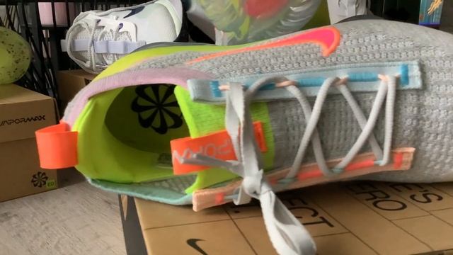 Nike Air VAPORMAX 2021 FK "PHOTON DUST" - 2022 (Bright Mango/Volt/Hyper Pimk)(Collection)(Part 299) смотреть онлайн