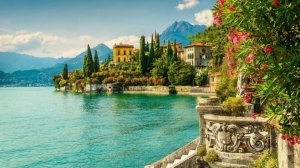 ВЕСЕННЯЯ ВАРЕННА ОЗЕРО КОМО прогулка по апрельскому городку